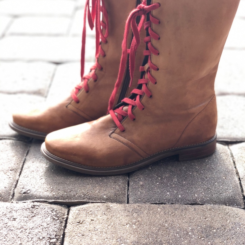 Cole Haan Size 8 - AWESOME BOOTS - Picture 6 of 10